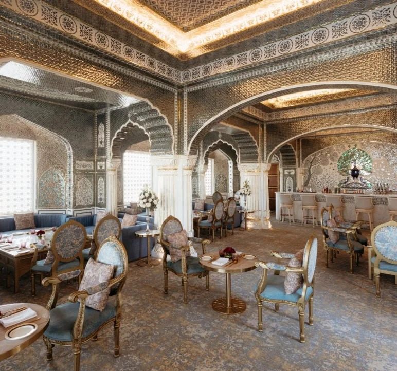 Cluster of Properties with 600 to 1000 Accommodation Capacity